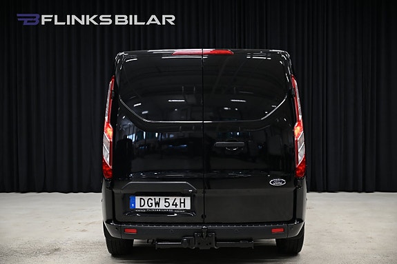 Ford Transit Custom 9 of 28