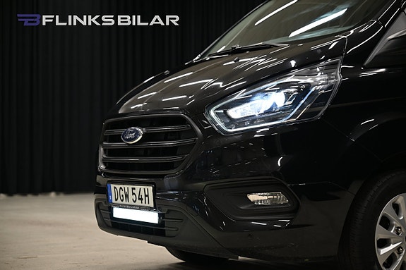 Ford Transit Custom 12 of 28