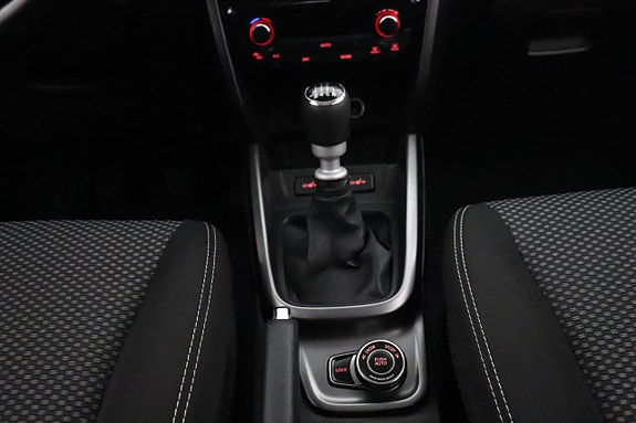 Suzuki Vitara 16 of 19