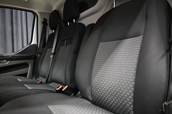 Ford Transit 17 of 28
