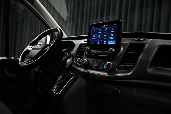 Ford Transit 25 of 28