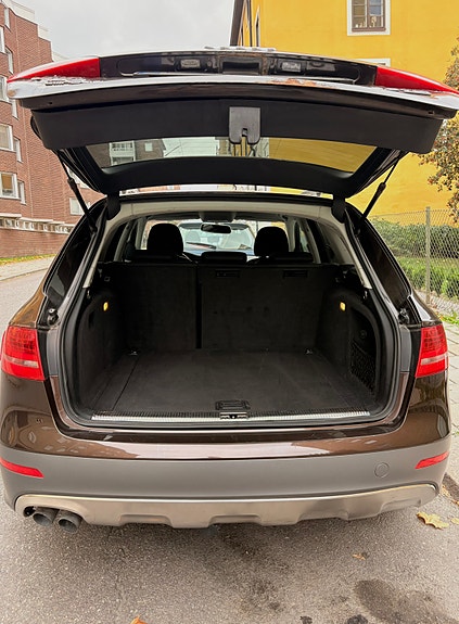 Audi A4 allroad 13 of 19