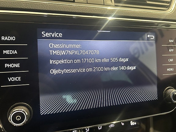 Skoda Superb 20 of 23