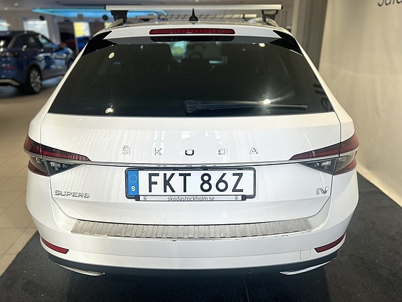 Skoda Superb 6 of 23