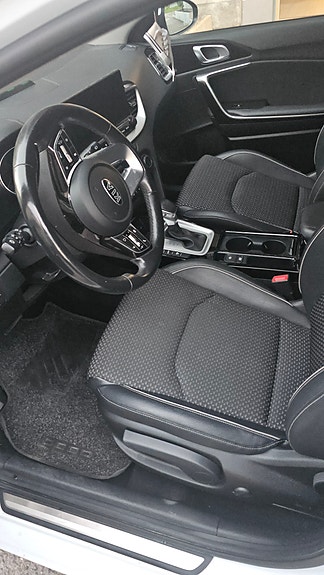 Kia Ceed 4 of 5
