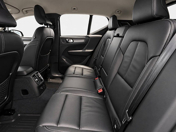 Volvo XC40 9 of 9