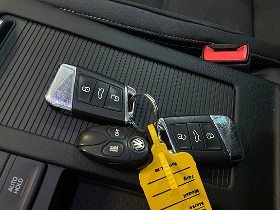 Volkswagen Passat Alltrack 20 of 30