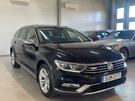 Volkswagen Passat Alltrack 6 of 30