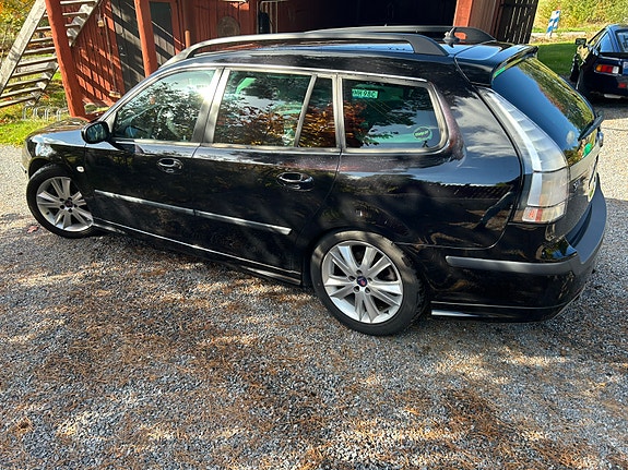 Saab 9-3 2 of 8