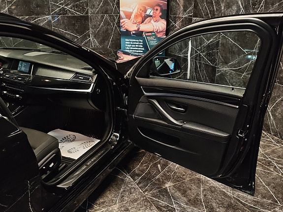 BMW 520d 17 of 30