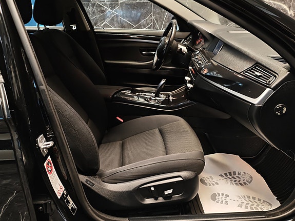 BMW 520d 18 of 30