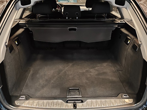 BMW 520d 30 of 30