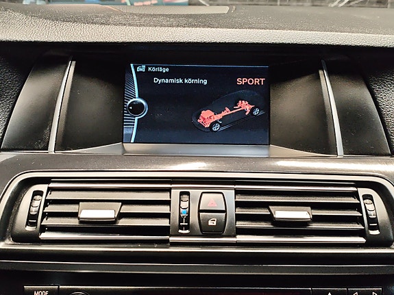 BMW 520d 28 of 30