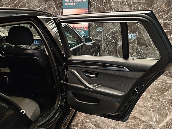 BMW 520d 19 of 30