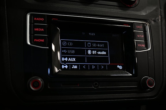Volkswagen Caddy Maxi 28 of 30