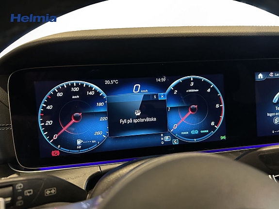 Mercedes-Benz E220 7 of 14