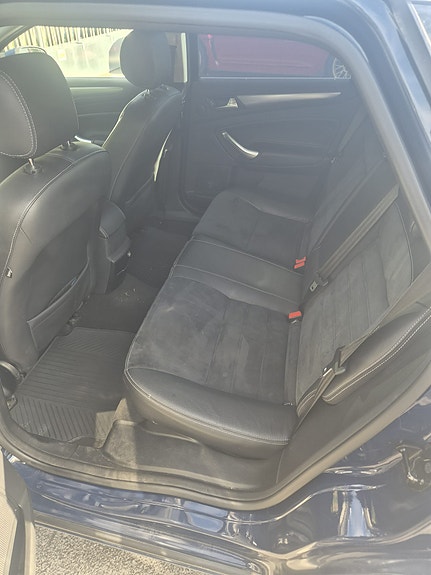 Ford Mondeo 4 of 8