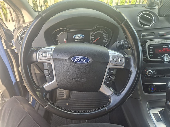 Ford Mondeo 6 of 8