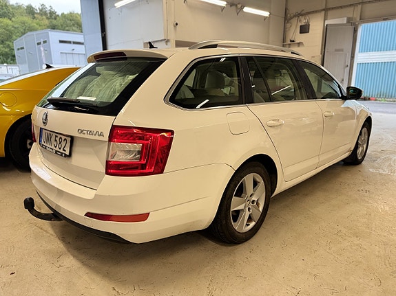 Skoda Octavia 4 of 20