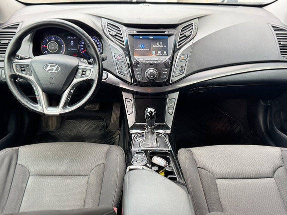Hyundai i40 8 of 25