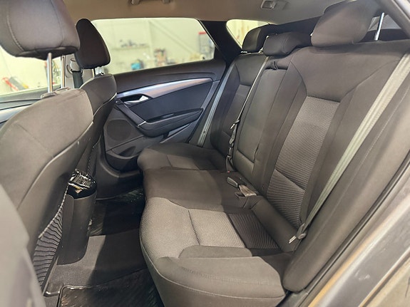Hyundai i40 11 of 25