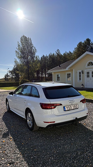Audi A4 2 of 11