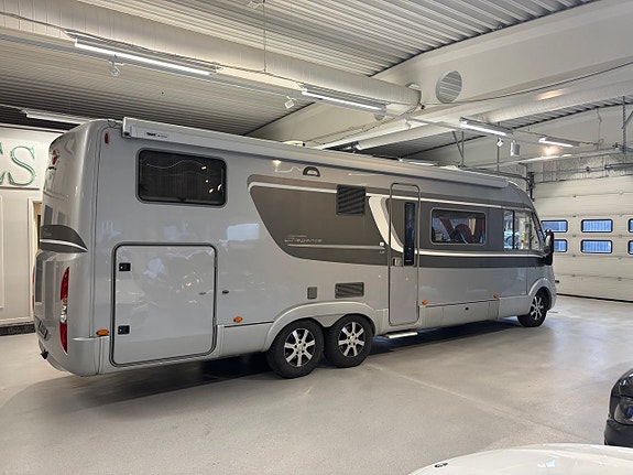 Bürstner Elegance 821 3.0 ALDE Dragkrok AC Bil/Bodel Kamkedja 4Bädd Markis 3 of 16