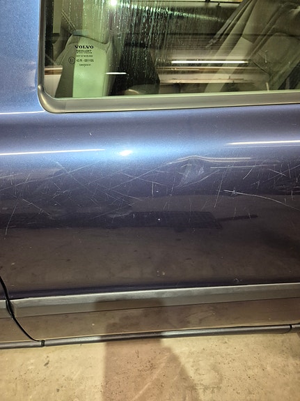 Volvo S60 5 of 6