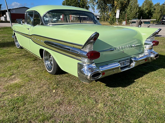 Pontiac Starchief 6 of 10