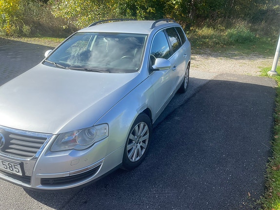 Volkswagen Passat 4 of 5