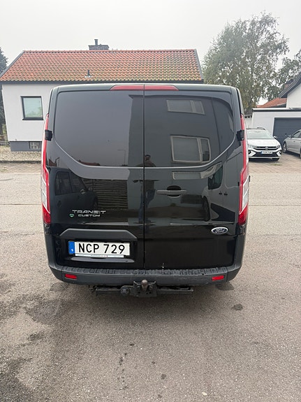 Ford Transit Custom 6 of 7