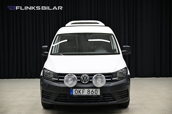 Volkswagen Caddy Maxi 18 of 30