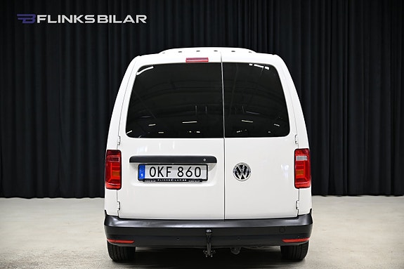 Volkswagen Caddy Maxi 16 of 30