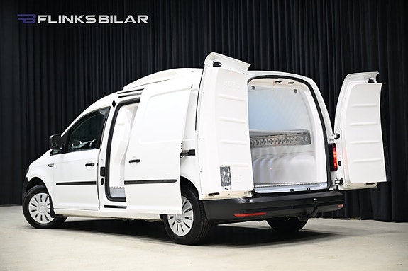 Volkswagen Caddy Maxi 11 of 30