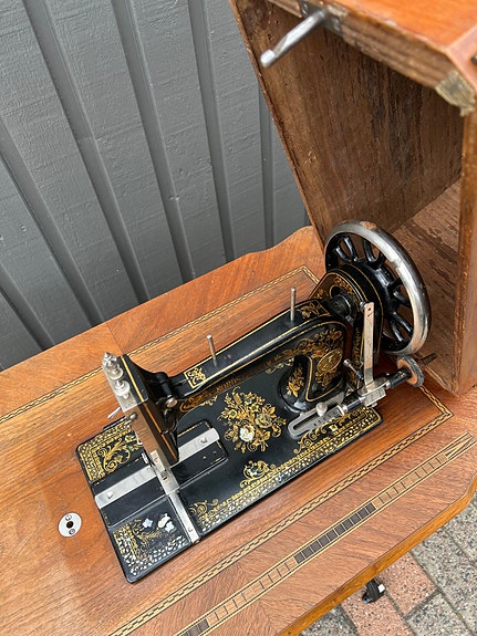 Product image 6 of 10