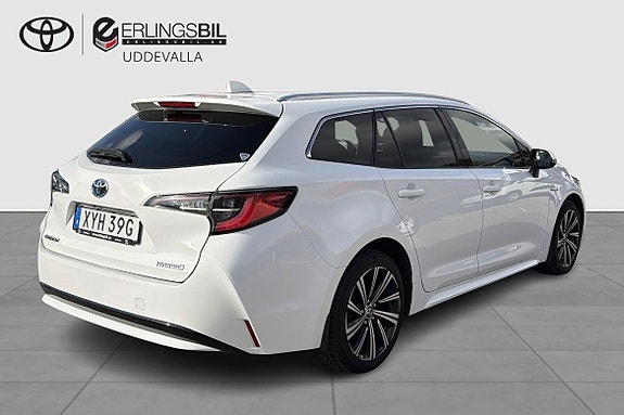 Toyota Corolla 13 of 17