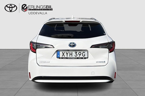 Toyota Corolla 5 of 17