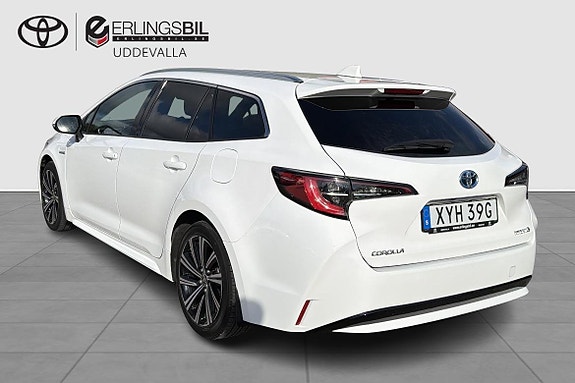 Toyota Corolla 3 of 17