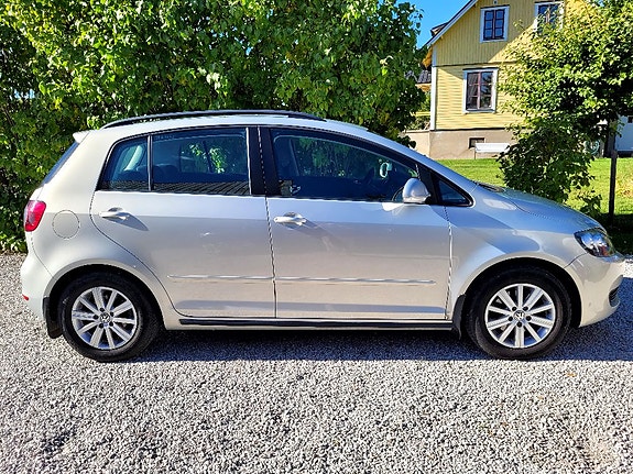 Volkswagen Golf Plus 3 of 8