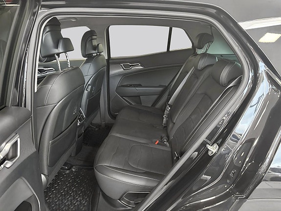 Kia Sportage 10 of 19