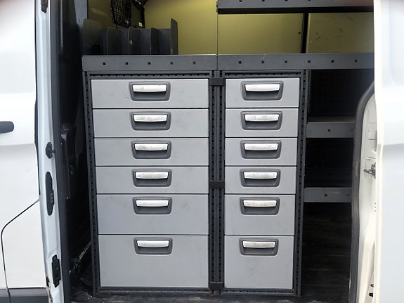Ford Transit Custom 12 of 29
