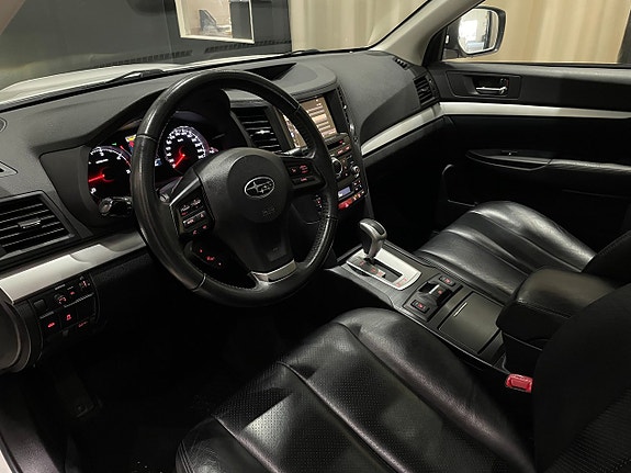 Subaru Outback 17 of 26