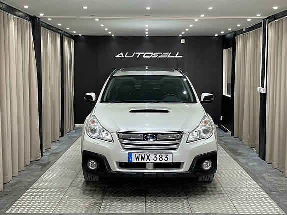 Subaru Outback 2 of 26