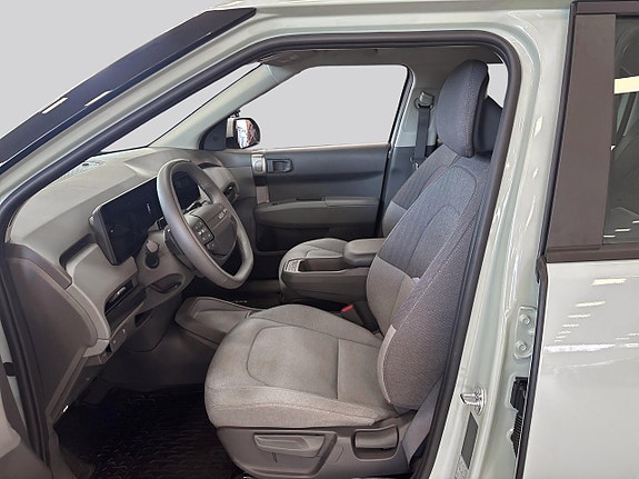 Kia EV3 10 of 17