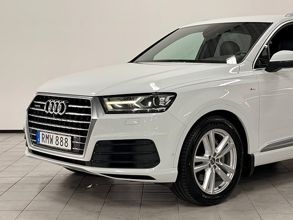Audi Q7 5 of 30