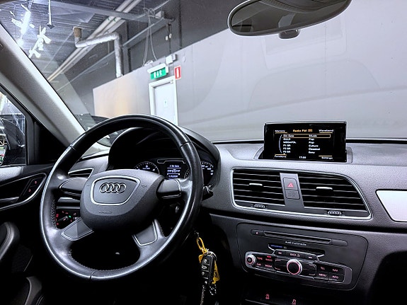 Audi Q3 12 of 12