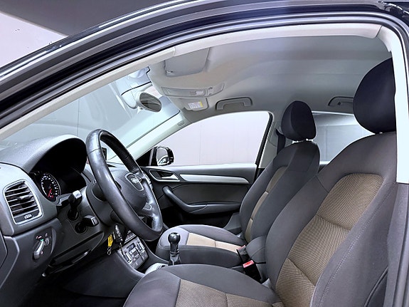 Audi Q3 5 of 12