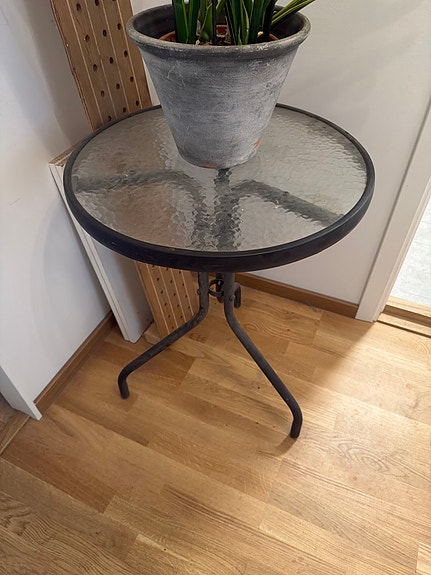 Product image 1 of 8