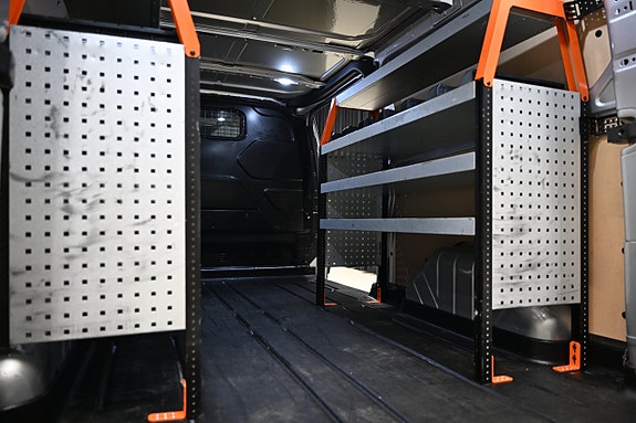 Ford Transit Custom 15 of 30