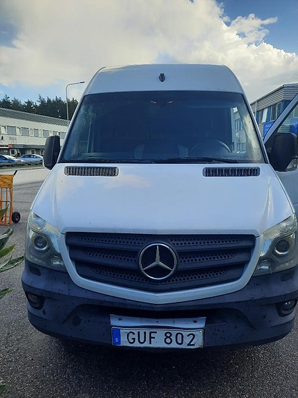 Mercedes-Benz Sprinter 316 2 of 6